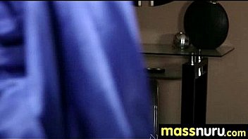 Happy ending massage 23