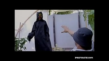 Sexy latina fabiola dos santos lets you check out her gaping asshole