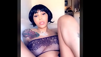 Ashley Hunter Sexy And Freaky Toes Nails thumbnail