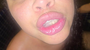 Fudendo na piscina do motel com bia andrade