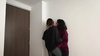 Recopilaci&oacute;n de videos de lesbianas reales cachondas