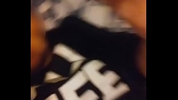 Thick chick masturbates