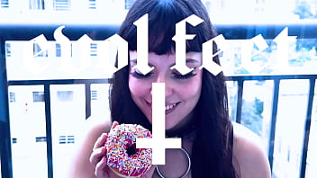 Miss bimby's feet made your dessert ready