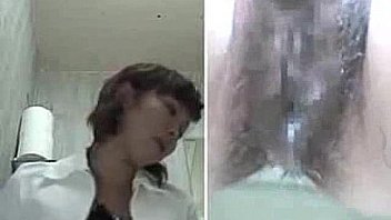 Japanese peeing pussies 00