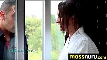 Happy ending massage 18