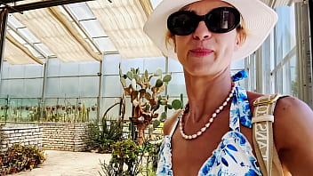 Visiting a castle in beatiful sea promenade town holiday vlog