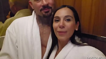 Secondo te cosa abbiamo fatto in stanza