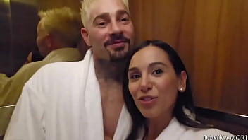 Secondo te cosa abbiamo fatto in stanza