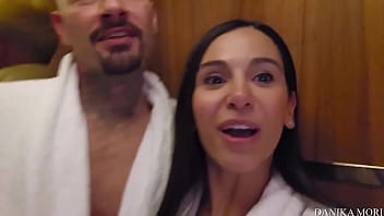 Secondo te cosa abbiamo fatto in stanza