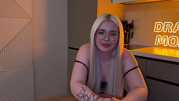 The stepsister lost her hot body to me her big ass is the best