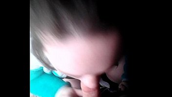 Pawg brunette giving good sloppy head