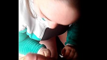 Pawg brunette giving good sloppy head