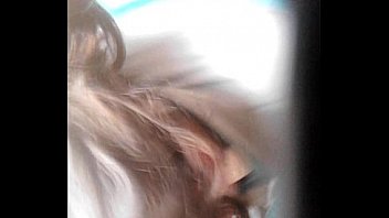 Pawg brunette giving good sloppy head