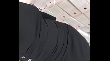 Coucou un petit aperçu de ma petite exhib d'aujourd'hui alors culotte ou pas