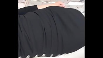 Coucou un petit aperçu de ma petite exhib d'aujourd'hui alors culotte ou pas