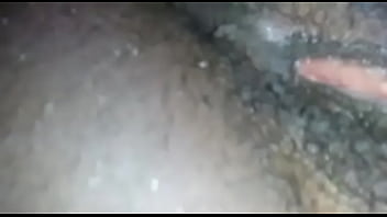 Men lap fè sòs Men lap fè sòs