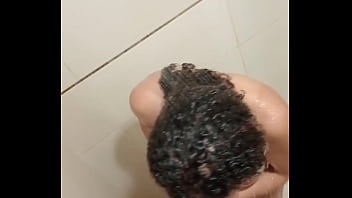 Mi hermanastra se dio cuenta que la estaba grabando