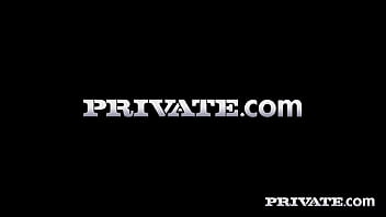 Do you want to see isabella angelina work out