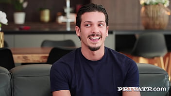 Do you want to see isabella angelina work out