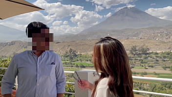 Asesora inmobiliaria me me da el recorrido de cliente y terminamos follando aqp video gratuito