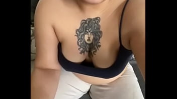 Tu aimes me voir fumer abonnes toi réserves un show ou une demande de