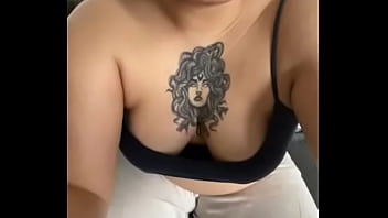 Tu aimes me voir fumer abonnes toi réserves un show ou une demande de