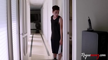 Doing my stepmom yes yes and yes