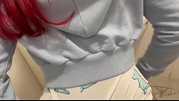 Comi minha madrasta no banheiro da loja chegando em casa a safada queria só pau no cuzinho