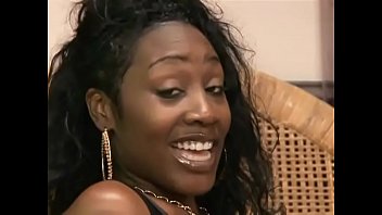 Bald dude creams mouth of pretty chocolate hottie beauty dior after polishing her twat