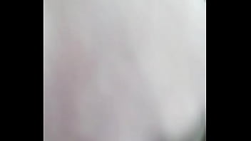 Mi amiga se toca pensando en mi