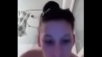 Couple fucking in the shower