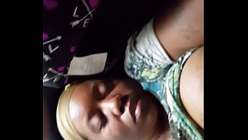 Black chick loves big dicks