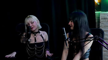 Foi testar fazer anal com vibrador a mãe não deixava trabalhar saiu de casa e não aguentava seu antigo trabalho nath wolowski & waifus juice watch sheer red