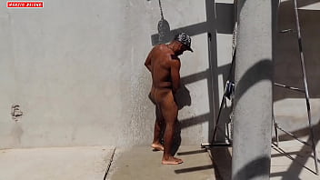 A moça da churrasqueira nao aguentou e bouto toda a minha linguiça na bunda