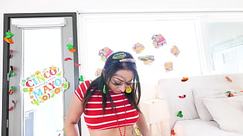 Stephanie saint sexy big tits latina huge cock pov blowjob and cum load swallow