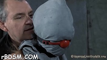 Salacious brunette gal fucks herself with sextoy like crazy