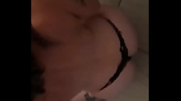 Columbiana mixed white giving the sexiest h