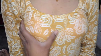 Desi bhabhi ki chulbuli jawani – ras bhari chudai ka asli maza