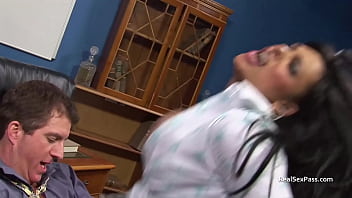 Sexy indian busty babe has fucked in the office