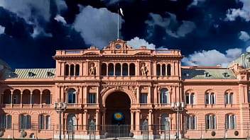 Macri juega minecraft intro