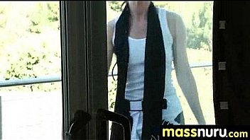 Sexy body gets a happy ending massage 4