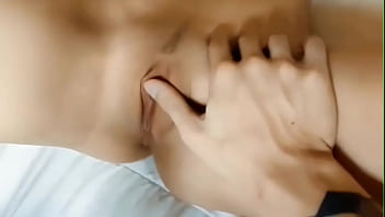 Primer plano de mi coño lleno de semen