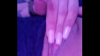 Me toco mientras veo porno