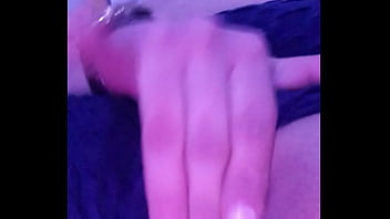 Me toco mientras veo porno