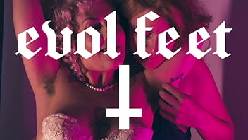 Love her armpits and foot marilou and miss jesus