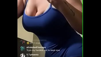 Amanda shaking ass big tits