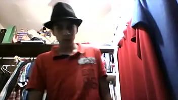 Brunnette hot guy striptease