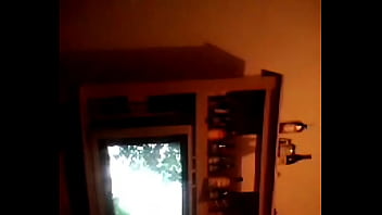 Namorado ganhou chupeta gostosa e ainda comeu cuzinho no banheiro