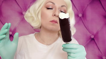 2 layers of colorful nitrile medical gloves arya grander