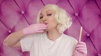 2 layers of colorful nitrile medical gloves arya grander